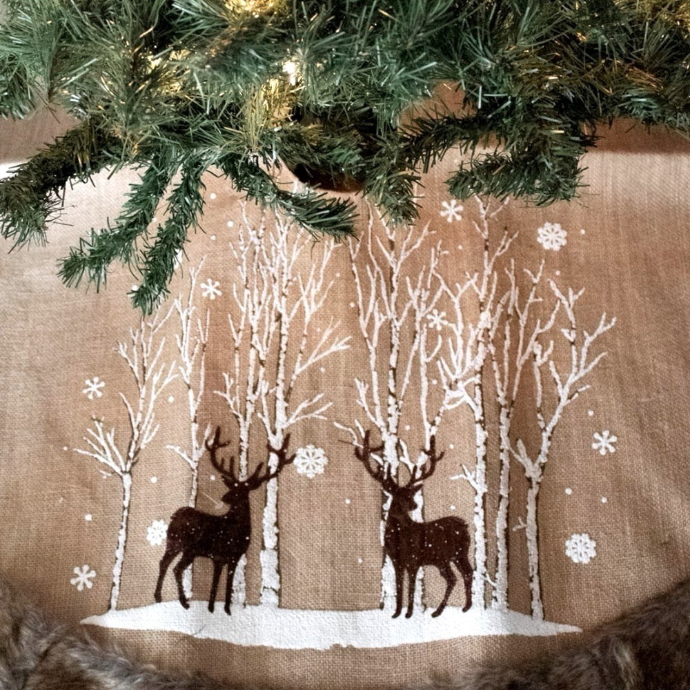 Hobby Lobby Christmas Shoppe Rustic Elk Deer Burlap Faux Fur Trim Tree Skirt